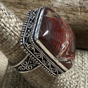 NWOT Red Jasper Gemstone Ring Size 8